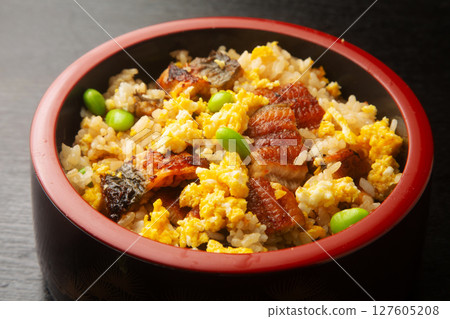 Mixed rice with salmon 127605208
