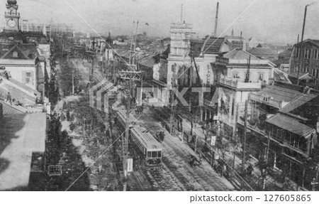 Old photo, 1907-1918, Tokyo, Ginza Chuo-dori, panorama of Ginza 4-chome seen from Ginza 6-chome 127605865