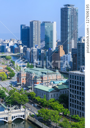 大阪初夏的中之島風景（大阪府大阪市北區） 127606195