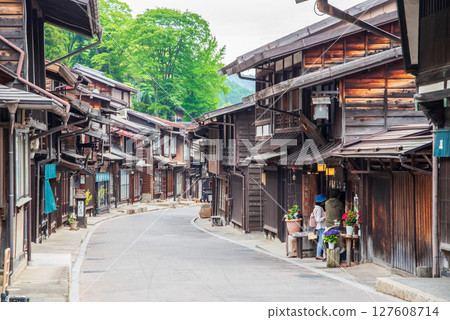 「奈良井宿市區」舊中山道驛站（長野縣鹽尻市） 127608714