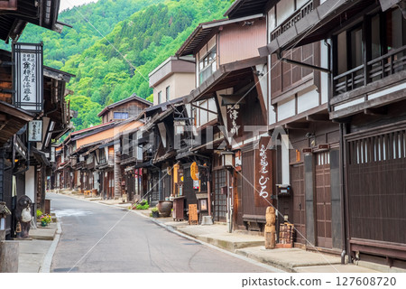「奈良井宿市區」舊中山道驛站(長野縣鹽尻市) 「奈良井宿市區」舊中山道驛站(長野縣鹽尻市) 127608720