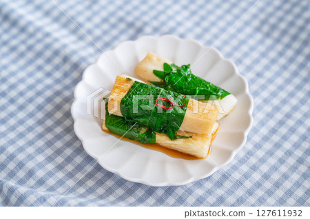 Chinese yam pickled in green shiso and soy sauce 127611932