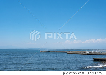 View of Katase Nishihama Beach from Enoshima 127613755