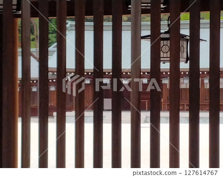 奈良縣歷史悠久的橛原神社的入口 127614767