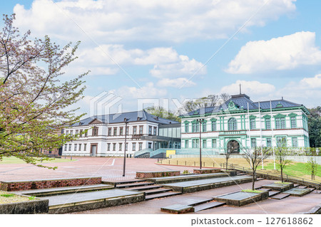 天氣晴朗的石川縣金澤市國立工藝博物館 127618862