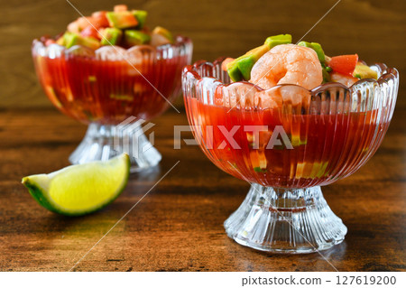 雞尾酒蝦(Coctel de Camarones)(墨西哥菜) 雞尾酒蝦(Coctel de Camarones)(墨西哥菜) 127619200