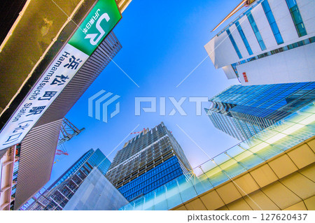 Tokyo cityscape in Japan. Redevelopment of Hamamatsucho Station. Construction of the new main building and terminal of the World Trade Center Building. 127620437