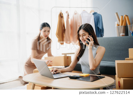 smartphone, female, woman 127622514