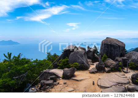 Seto Inland Sea and Hiroshima Bay from Mount Misen summit, Miyajimaa, Japan Seto Inland Sea and Hiroshima Bay from Mount Misen summit, Miyajimaa, Japan 127624468