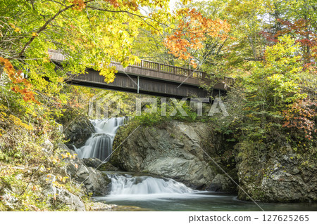 Sankai Falls and Takimi Bridge in autumn, Date City, Hokkaido 127625265