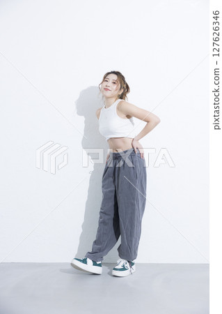 Women stretching Women stretching 127626346