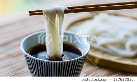 Delicious looking chilled somen noodles Delicious looking chilled somen noodles 127627853