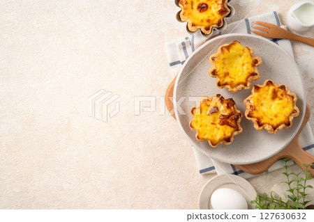 Egg tart Portuguese egg tart Pastel de nata egg tart エッグタルト スイーツ Egg tart Portuguese egg tart Pastel de nata egg tart エッグタルト スイーツ 127630632