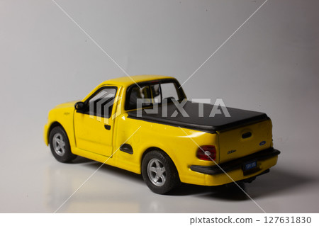 Minicar 127631830