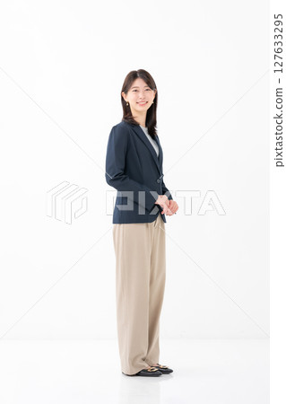 女性肖像 女性肖像 127633295