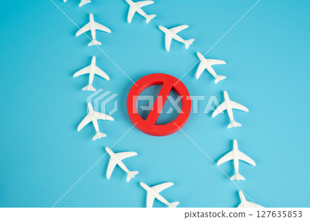 Planes fly around the restricted air zone. Airplanes fly near a restricted air zone 127635853