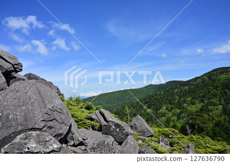The view from Takamiishi in Yatsugatake 127636790