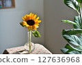 Vase of flowers sunflower 127636968