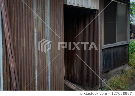 Old building. Image of a dilapidated building. 127638997