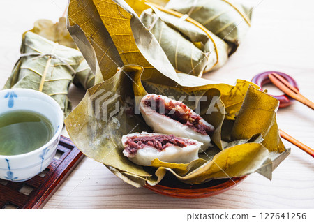 Houba Roll with Bean Jam 127641256