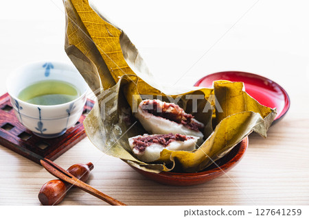 Houba Roll with Bean Jam 127641259