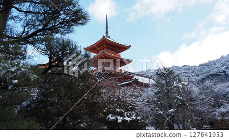 雪中的京都 1 127641953