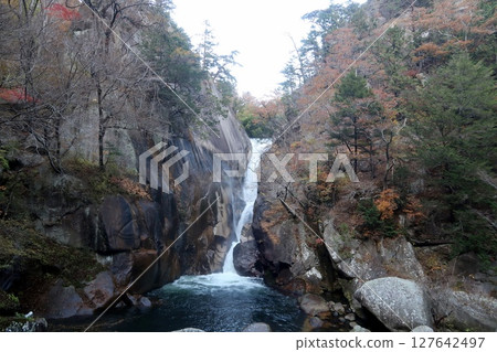 三岳昇仙峽、仙賀瀑布(甲府市) 三岳昇仙峽、仙賀瀑布(甲府市) 127642497
