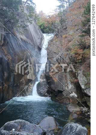 Mitake Shosenkyo Gorge, Senga Falls (Kofu City) Mitake Shosenkyo Gorge, Senga Falls (Kofu City) 127642499