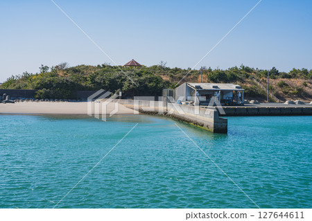 Ocean view from Fukuda Port in Iwata City (Shizuoka Prefecture) 127644611