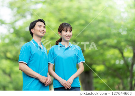 搬家公司　保育員形象 127644663