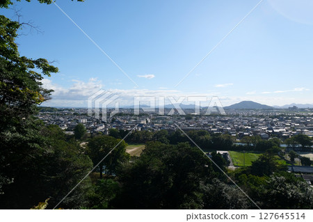 滋賀縣彥根市_從彥根城西之丸三層塔附近眺望的西側景色 2024年9月4日 127645514