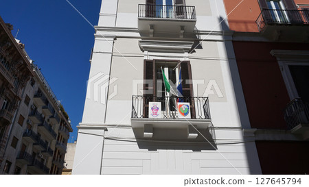 Balcony on building in old city of Bari 127645794