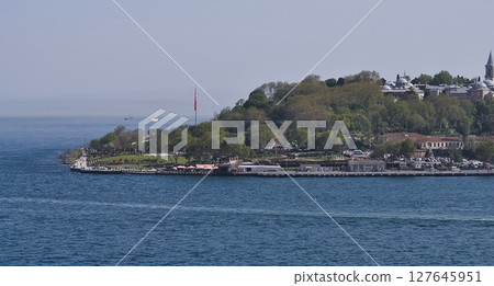 Topkapi Palace before Marmara sea, Istanbul, Turkey Topkapi Palace before Marmara sea, Istanbul, Turkey 127645951