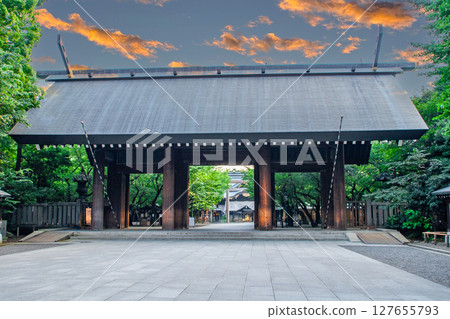 The shrine of Yasukuni Shrine 127655793