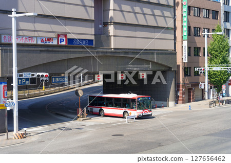 名古屋市中村區名站通下廣町十字路口名鐵巴士中心 名古屋市中村區名站通下廣町十字路口名鐵巴士中心 127656462