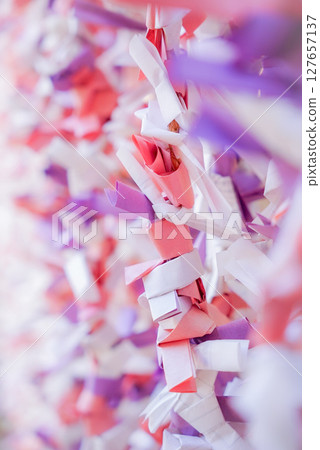 Omikuji 綁 127657137