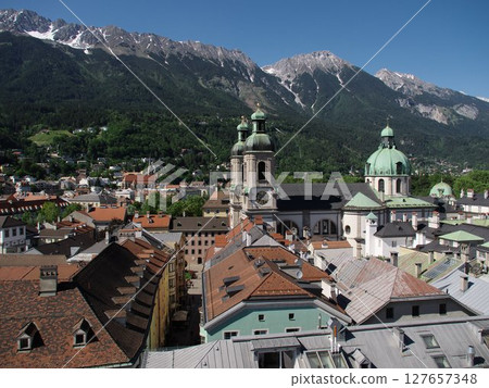 奧地利因斯布魯克城市景觀 127657348