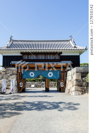 Sakura-Gomon Gate at Tamamo Park, historic site of Takamatsu Castle, Kagawa Prefecture Sakura-Gomon Gate at Tamamo Park, historic site of Takamatsu Castle, Kagawa Prefecture 127658142