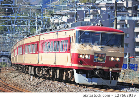 東海道本線真鶴JR東185系列OM08組織(大宮)舞者 東海道本線真鶴JR東185系列OM08組織(大宮)舞者 127662939
