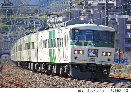 Tokaido Line Manazuru JR East 185 series A5 formation (Omiya) Odoriko Tokaido Line Manazuru JR East 185 series A5 formation (Omiya) Odoriko 127662940