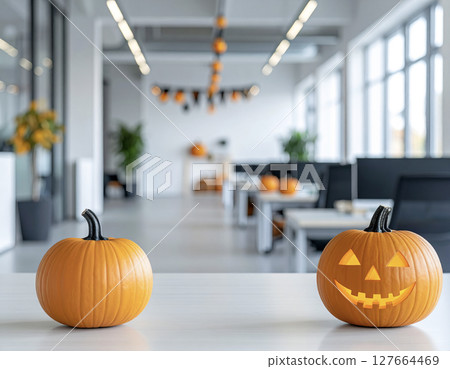 萬聖節裝飾辦公室,背景資料 萬聖節裝飾辦公室,背景資料 127664469