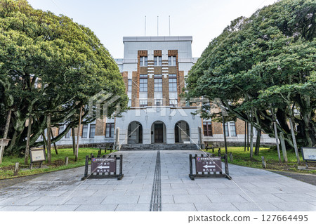 Ishikawa Prefectural Government Memorial Shiinoki Guest House (former Ishikawa Prefectural Government Main Building) 127664495