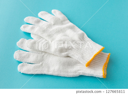 1 pair of gloves 1 pair of gloves 127665811