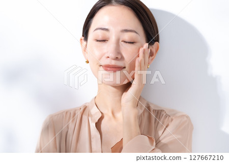 Sunshine Beauty Summer 127667210