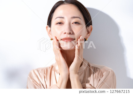 Sunshine Beauty Summer Sunshine Beauty Summer 127667215