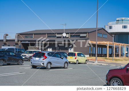 View of Nagisa Community Center in Iwata City (Shizuoka Prefecture) View of Nagisa Community Center in Iwata City (Shizuoka Prefecture) 127668829