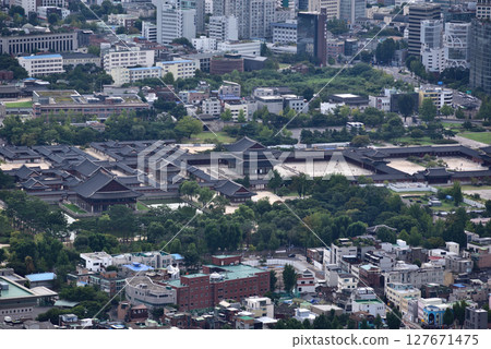 Aerial view of Gyeongbokgung royal palace of the Joseon dynasty in Seoul, capital of South Korea 127671475