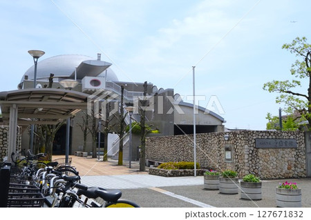 東大阪市立花園圖書館第3館外觀 東大阪市立花園圖書館第3館外觀 127671832