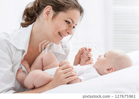 Mother and baby 127675961