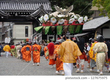 時代的節慶:室町京都風俗遊行 時代的節慶:室町京都風俗遊行 127675975